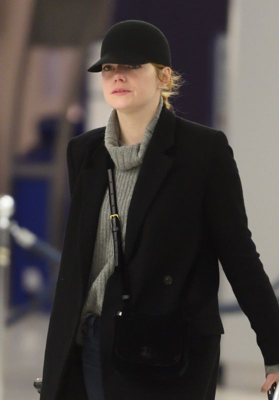 Emma Stone Travel Outfit - JFK Airport in NYC 2/10/ 2017 