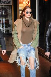 Gigi Hadid in Ripped Jeans - Out in Milan, Italy 2/21/ 2017