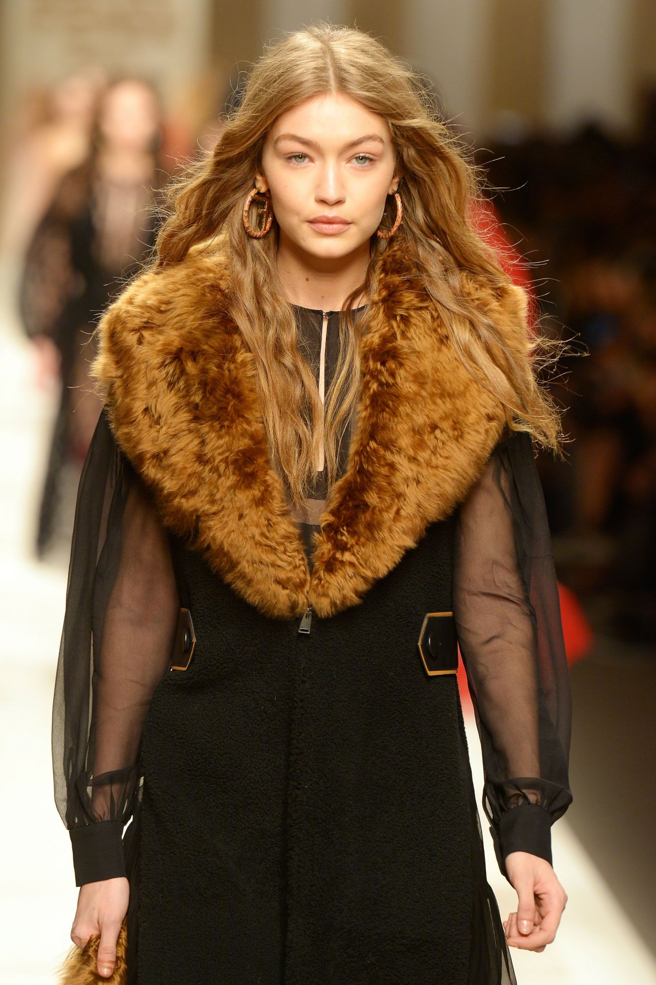 Gigi Hadid Supermodel Runway Walk at Milan Fashion Week - Fendi Show 2 ...