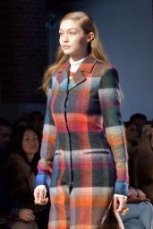 Gigi Hadid Walks Missoni Show at Milan Fashion Week 2/25/ 2017