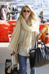 Julianne Hough Travel Outfit - LAX Airport in Los Angeles 2/15/ 2017 