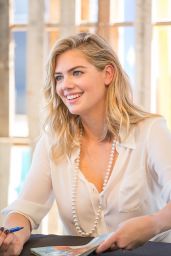 Kate Upton – VIBES By SI Swimsuit Launch Festival in Houston 2/18/ 2017 – Day 2