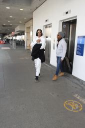 Kelly Rowland - LAX Airport in Los Angeles 2/1/ 2017
