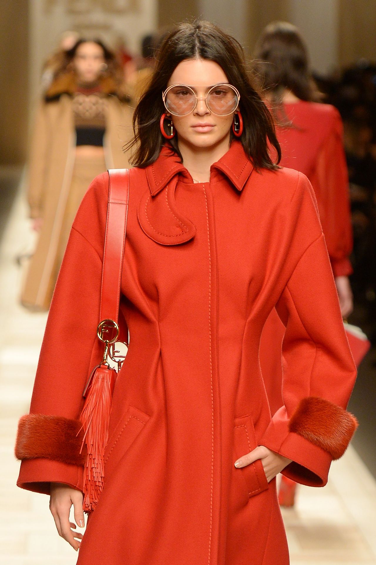 kendall jenner runway pictures