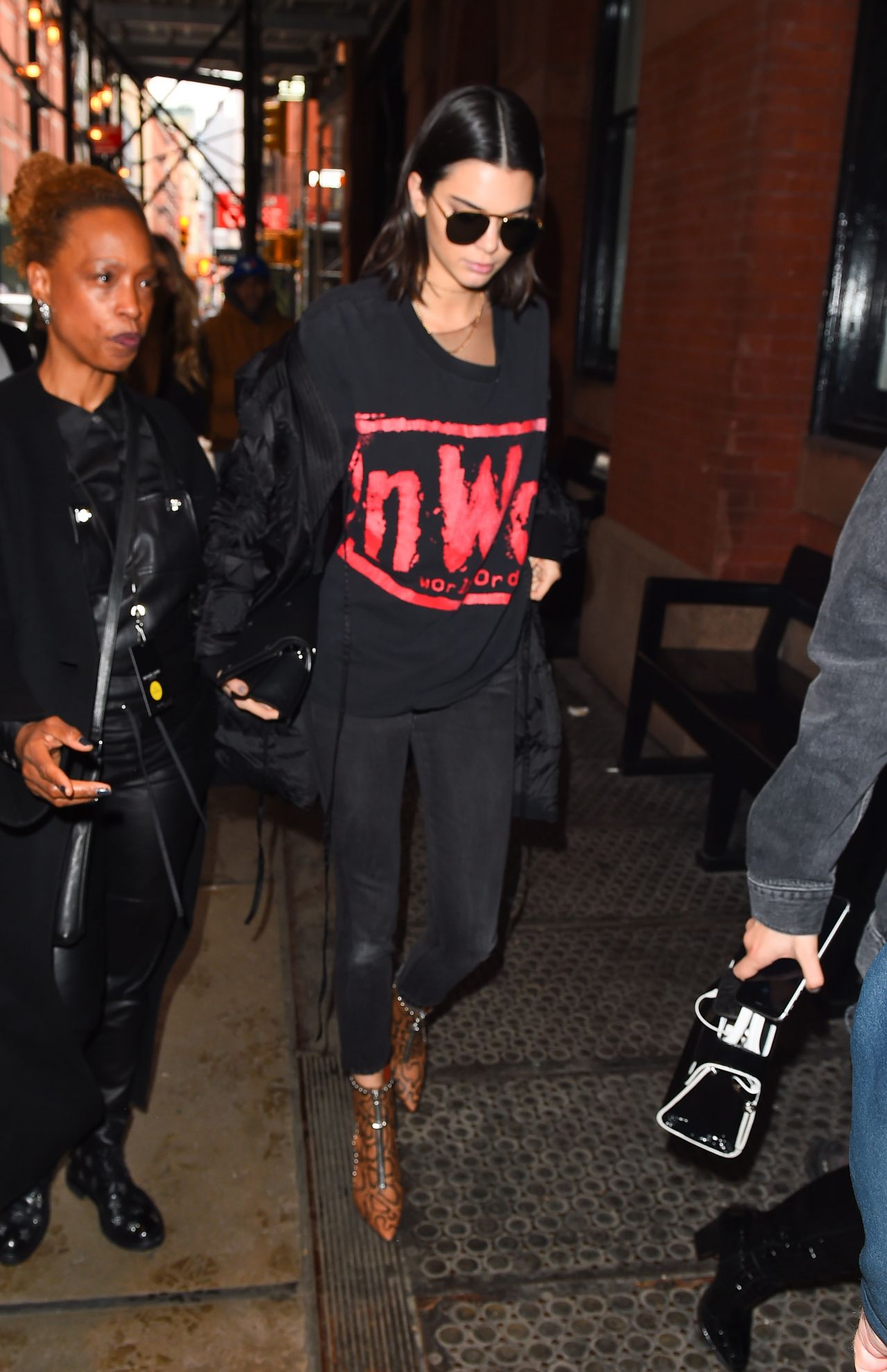 Kendall Jenner Urban Style - Arriving at The Mercer Hotel in Manhattan ...