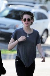 Kristen Stewart Street Style - Out in Los Angeles 2/14/ 2017