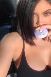 Kylie Jenner Photos – Social Media 2/19/ 2017
