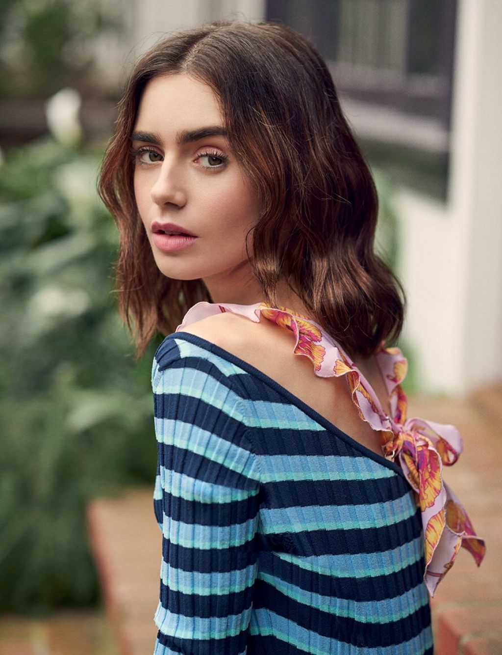 Lily Collins Photoshoot Hd