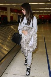 Madison Beer Travel Outfit - LAX Airport 2/14/ 2017 