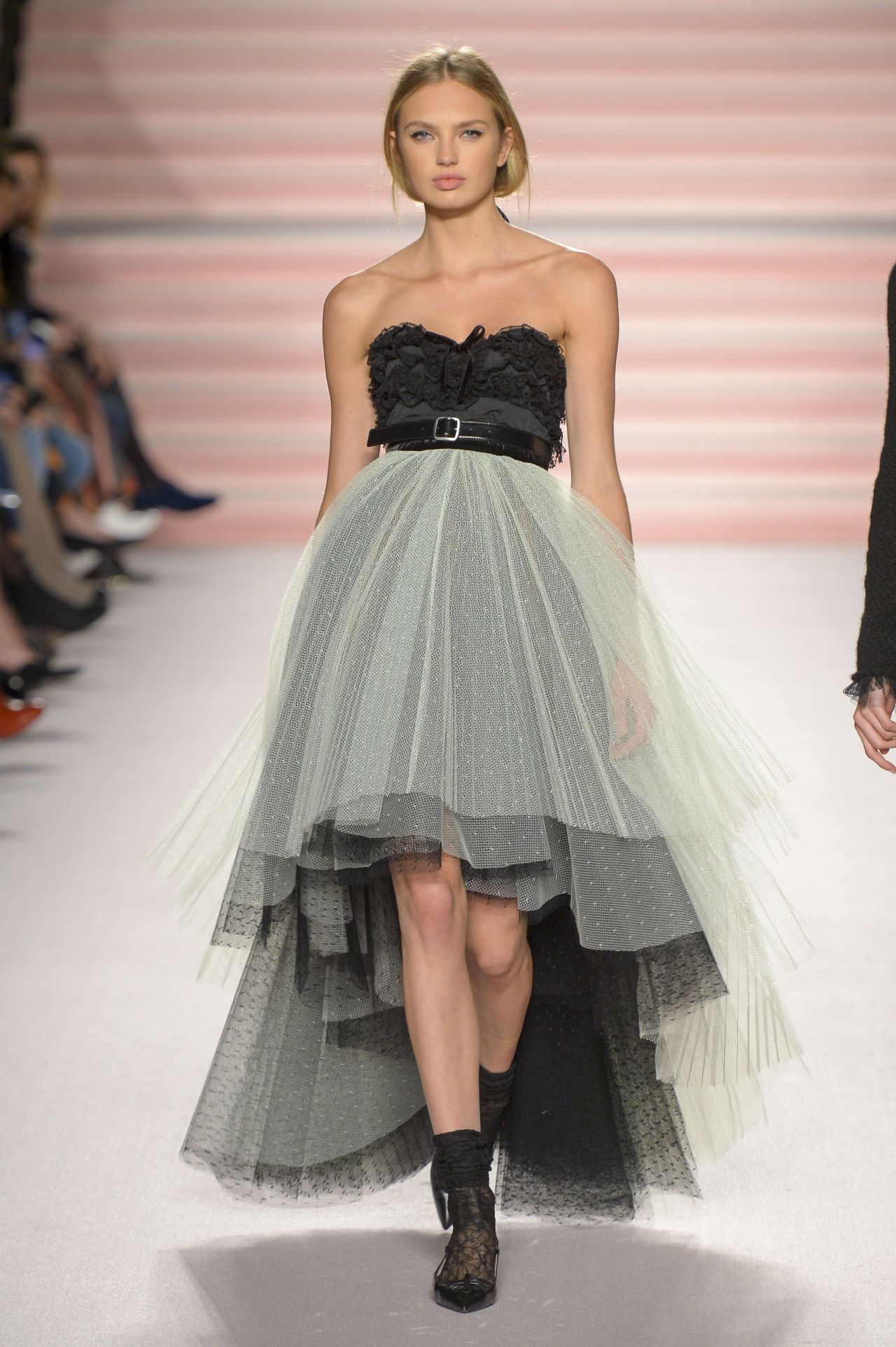 Romee Strijd Walks Philosophy di Lorenzo Serafini Show – Milan Fashion ...