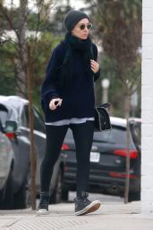 Rooney Mara - Stops by a Spa in West Hollywood, CA 2/20/ 2017