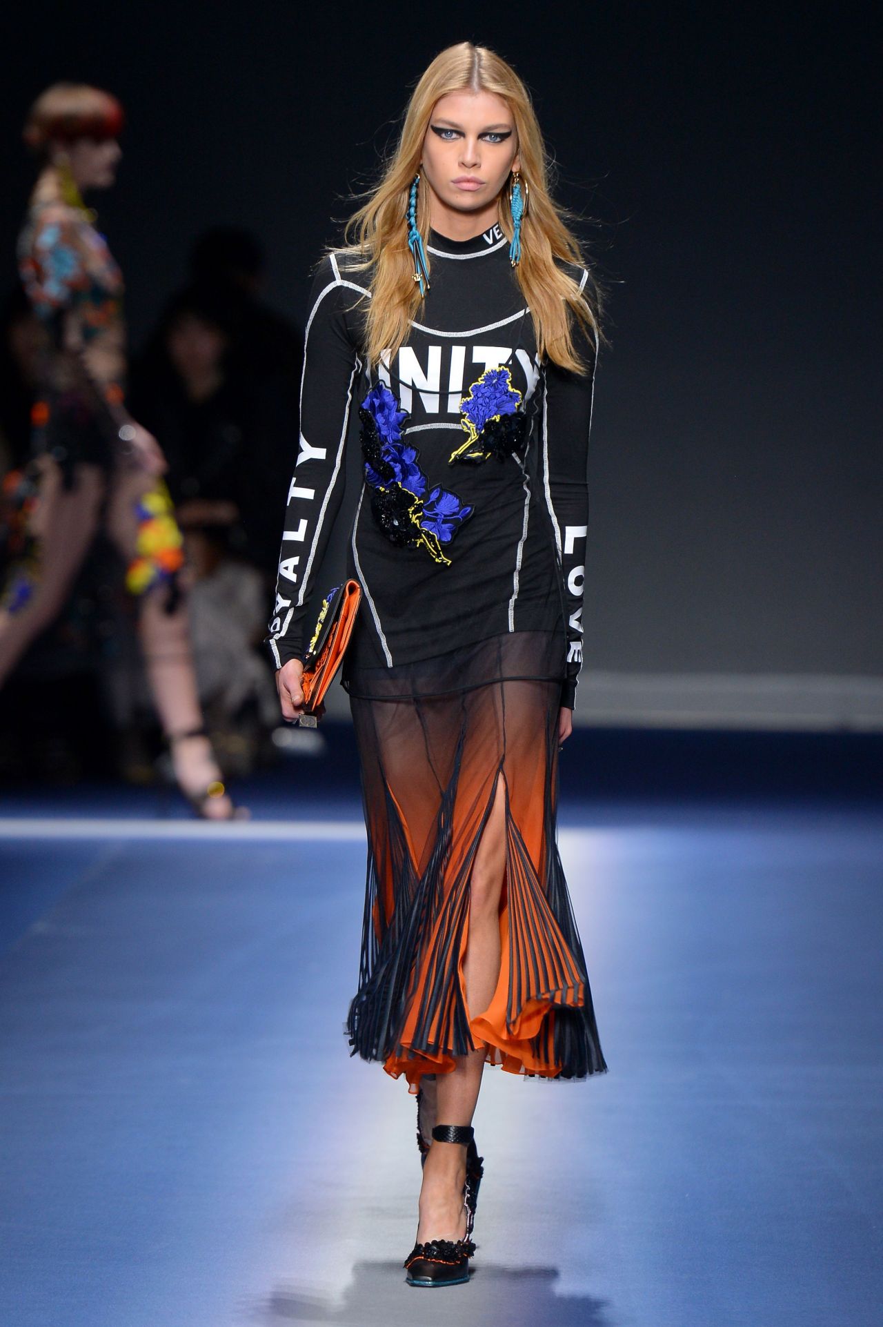 Stella Maxwell Walks The Runway During Milan Fashion Week Versace