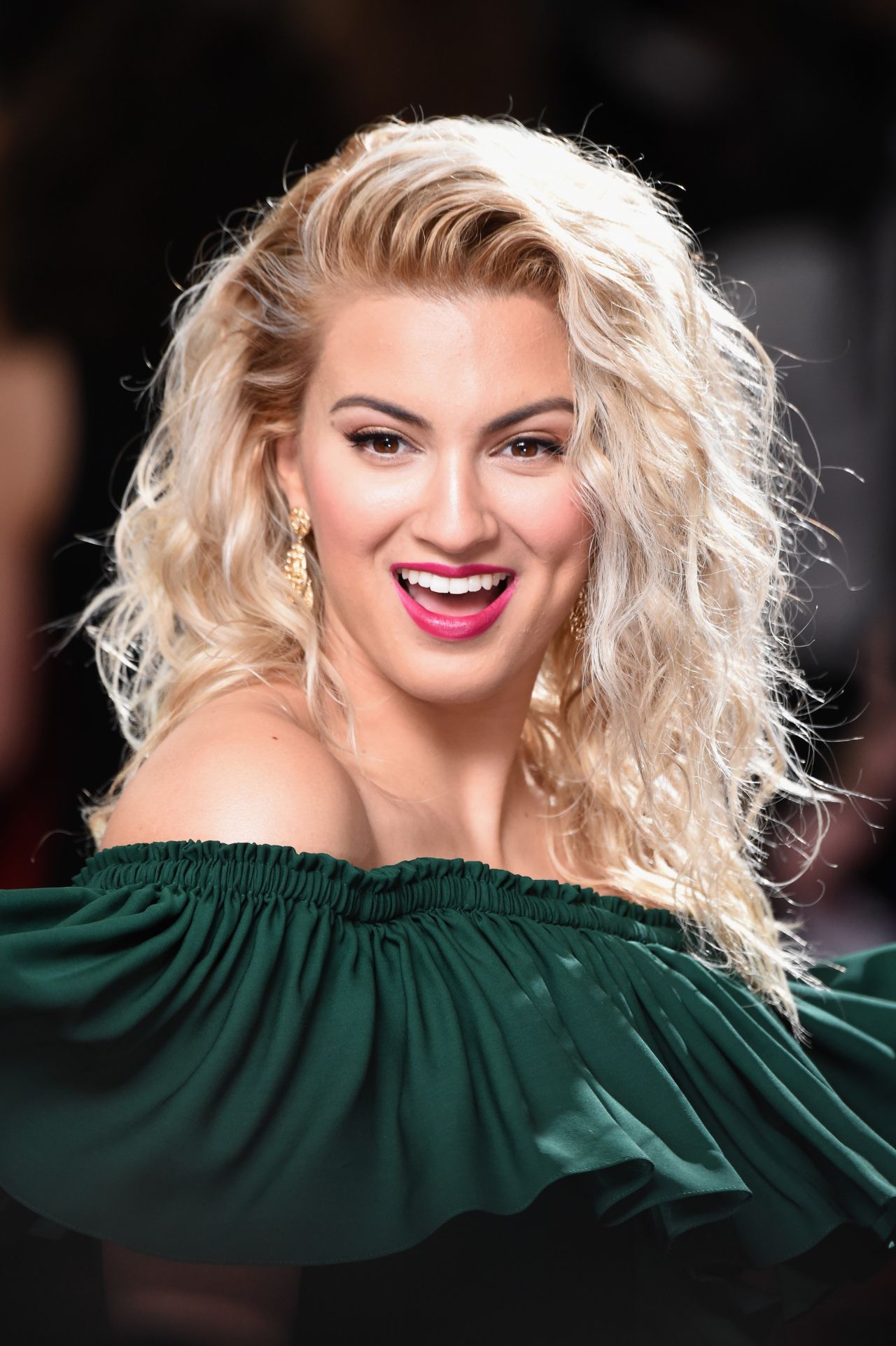 Tori Kelly on Red Carpet – GRAMMY Awards in Los Angeles 2/12/ 2017