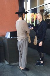 Amber Heard - Meets Up With Her Ex-Girlfriend Tasya Van Ree in Los Angeles 3/13/ 2017