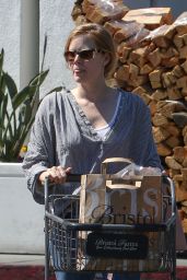 Amy Adams - Grocery Shopping in Los Angeles 3/15/ 2017