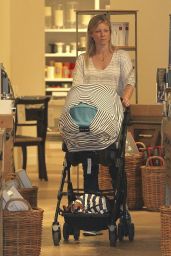 Amy Smart - Shopping With Her Newborn Daughter at Williams-Sonoma in Beverly Hills 3/10/ 2017