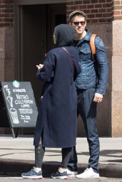Blake Lively, Jake Gyllenhaal and Ryan Reynolds Hanging Out in NYC 3/30/2017