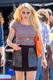 Busy Philipps - "The Sackett Sisters" Set in LA 3/29/2017