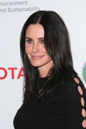 Courteney Cox - UCLA Institute of the Environment and Sustainability Gala in Los Angeles 3/13/ 2017