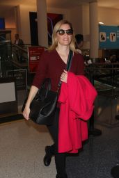 Elizabeth Banks at LAX Airport in Los Angeles 3/15/ 2017