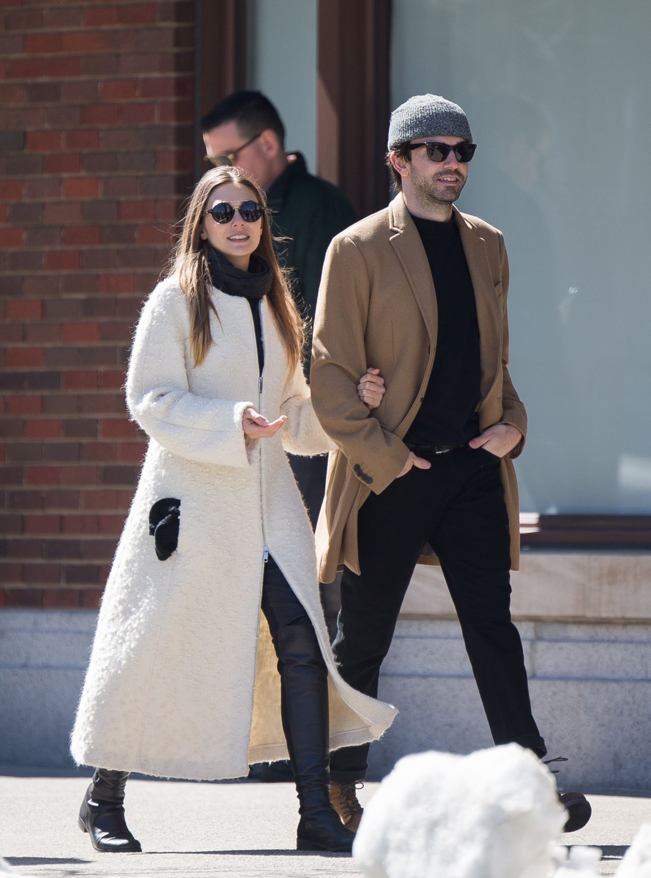 Elizabeth Olsen Holding the Hand of a Mystery Man - Out For a Walk in ...