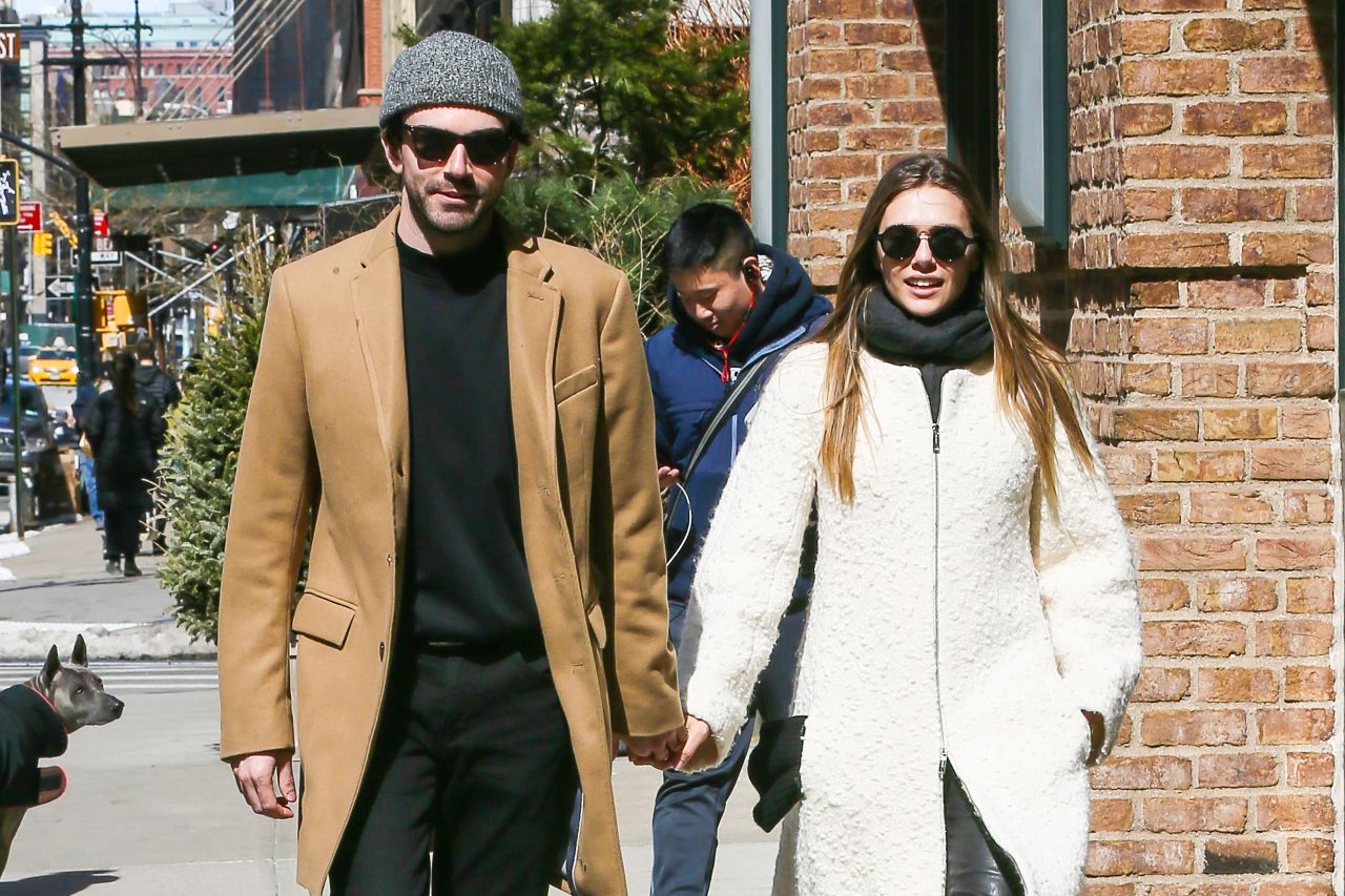 Elizabeth Olsen Holding the Hand of a Mystery Man - Out For a Walk in ...