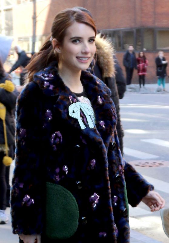 Emma Roberts - Leaving the AOL BUILD Studios in NYC