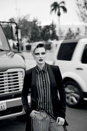 Evan Rachel Wood - Elle Magazine Canada, May 2017 Cover and Photos