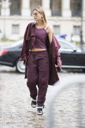 Hailey Baldwin - Arriving at Elie Saab Fashion Show in Paris 3/4/ 2017