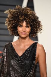 Halle Berry at Vanity Fair Oscar 2017 Party in Los Angeles