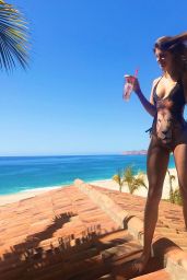 Hannah Stocking – Facebook and Instagram Photos 3/28/2017