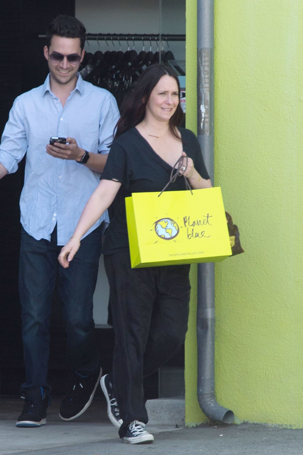 Jennifer Love Hewitt Shopping in Beverly Hills March 2, 2011 – Star Style