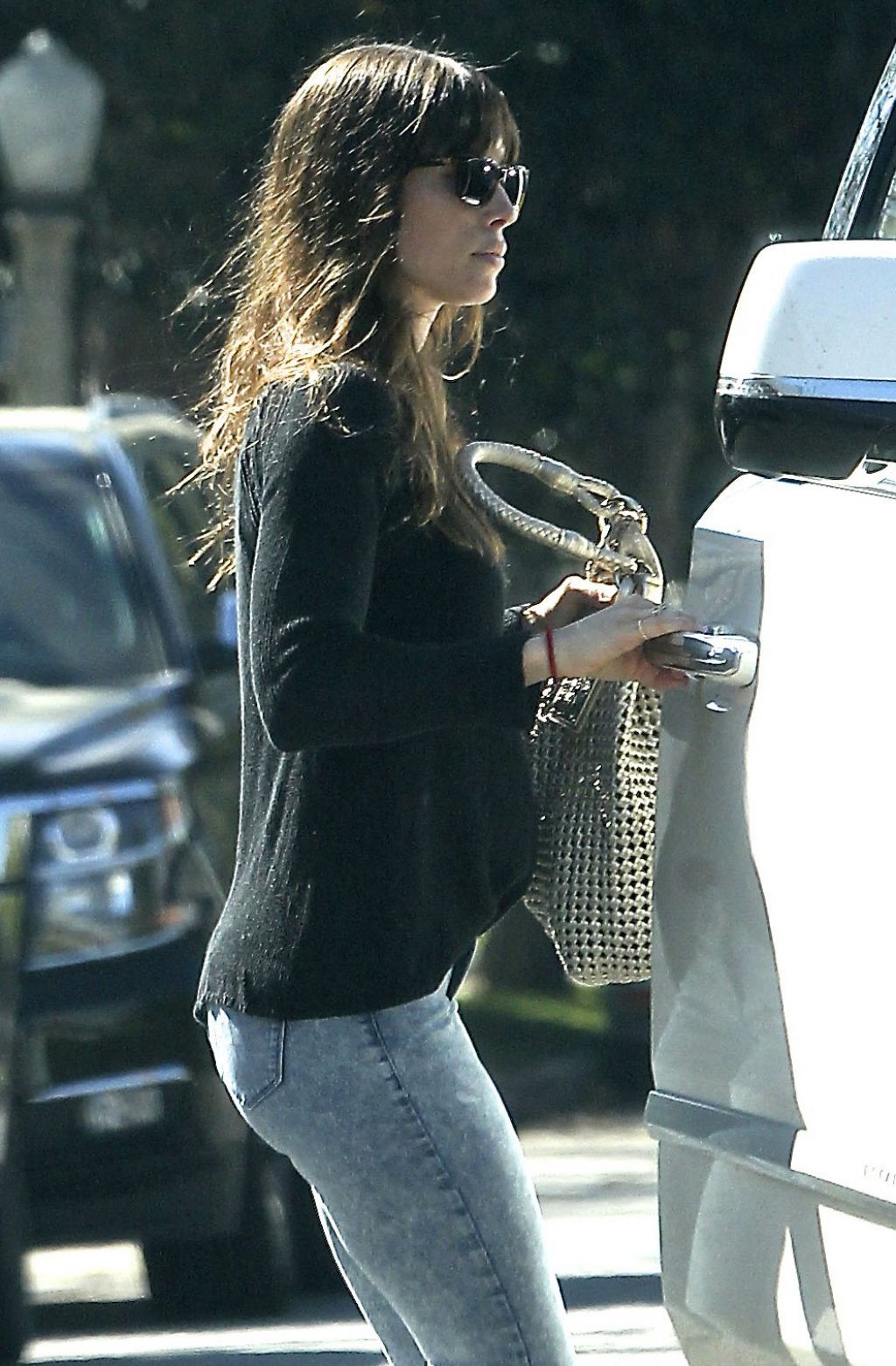 Jessica Biel in Casual Attire - Out in Studio City 3/16/ 2017 • CelebMafia