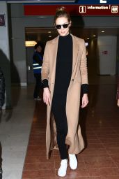 Karlie Kloss With Her Sister Kimberley Kloss - Arrives at Paris CDG Airport 3/1/ 2017