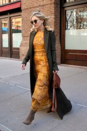 Kate Hudson Chic Outfit - Leaves the Greenwich Hotel in New York City 3/30/2017