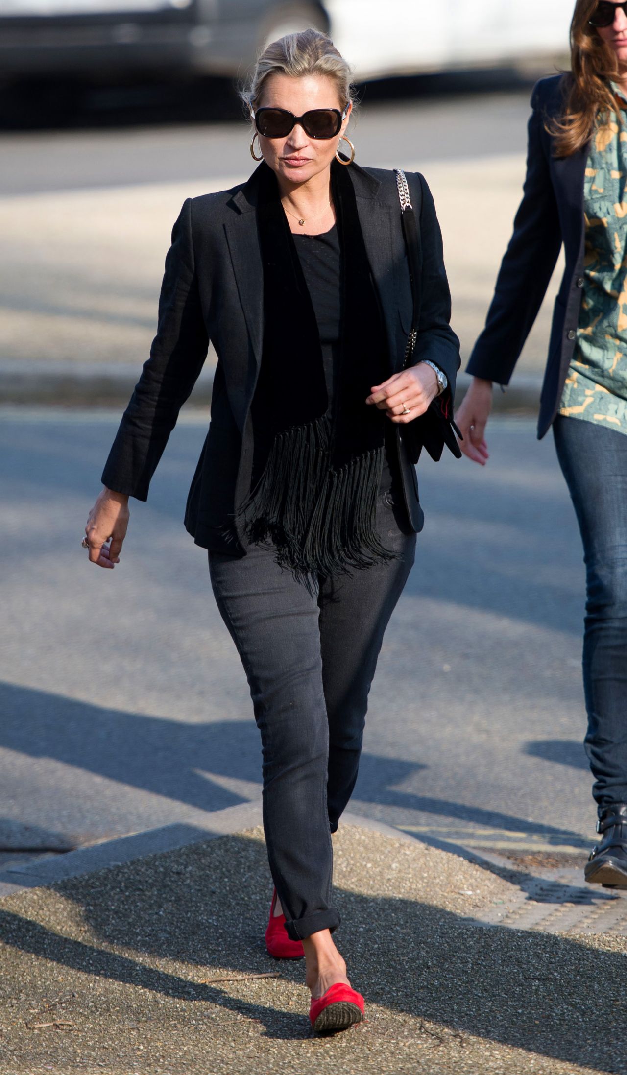 Kate Moss Casual Style - Out in London 