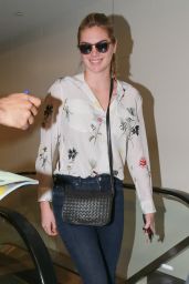 Kate Upton at the LAX Airport in Los Angeles 3/1/ 2017