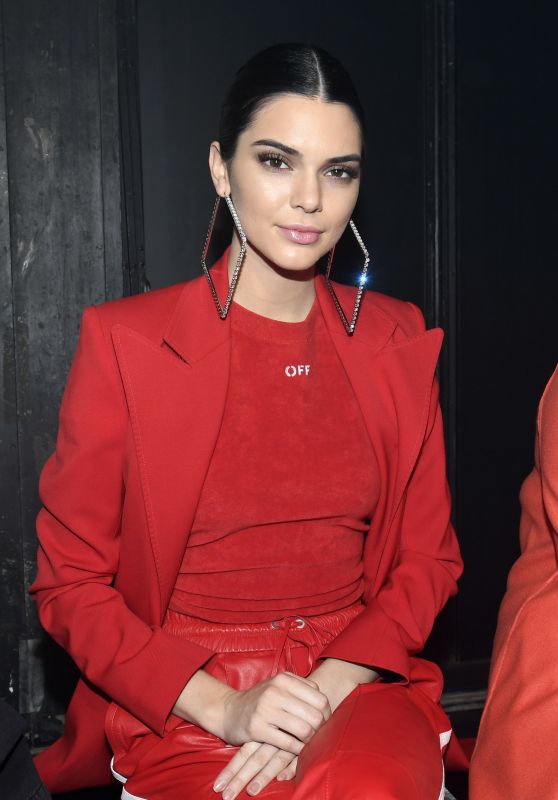 Kendall Jenner - Off-White Show as Part of the Paris Fashion Week Womenswear Fall/Winter 2017/2018 in Paris 3/2/ 2017