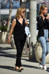 Kimberley Garner Casual Style - Enjoys a Family Lunch in West Hollywood 3/13/ 2017