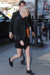 Kisten Stewart Outfit Ideas - Soho in New York City 3/9/ 2017