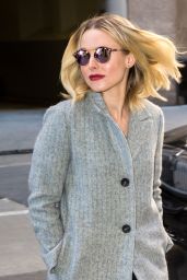 Kristen Bell Casual Style - Midtown in New York 3/23/ 2017