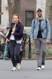 Olivia Wilde on the Set of "Life, Itself" in NY 3/26/ 2017