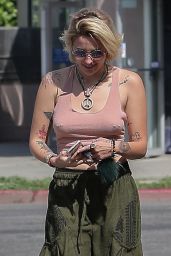 Paris Jackson Casual Style - Out With a Friend in Venice, CA 3/14/ 2017