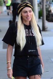 Petra Ecclestone - Shopping at Williams and Sonoma in Beverly Hills 3/28/2017