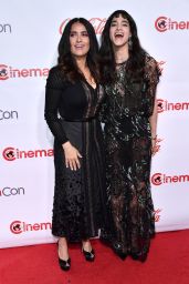 Salma Hayek – Big Screen Achievement Awards at CinemaCon, Las Vegas 3/30/2017