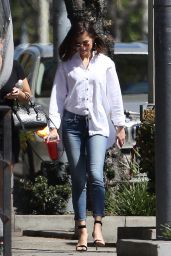 Selena Gomez in Casual Attire - Out for Lunch in Los Angeles 3/8/ 2017