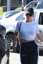 Sofia Richie Street Style - Shopping in Los Angeles 3/11/ 2017