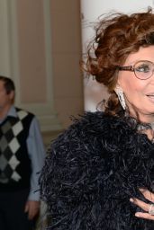 Sophia Loren – BraVo Awards 2017 Ceremony in Moscow