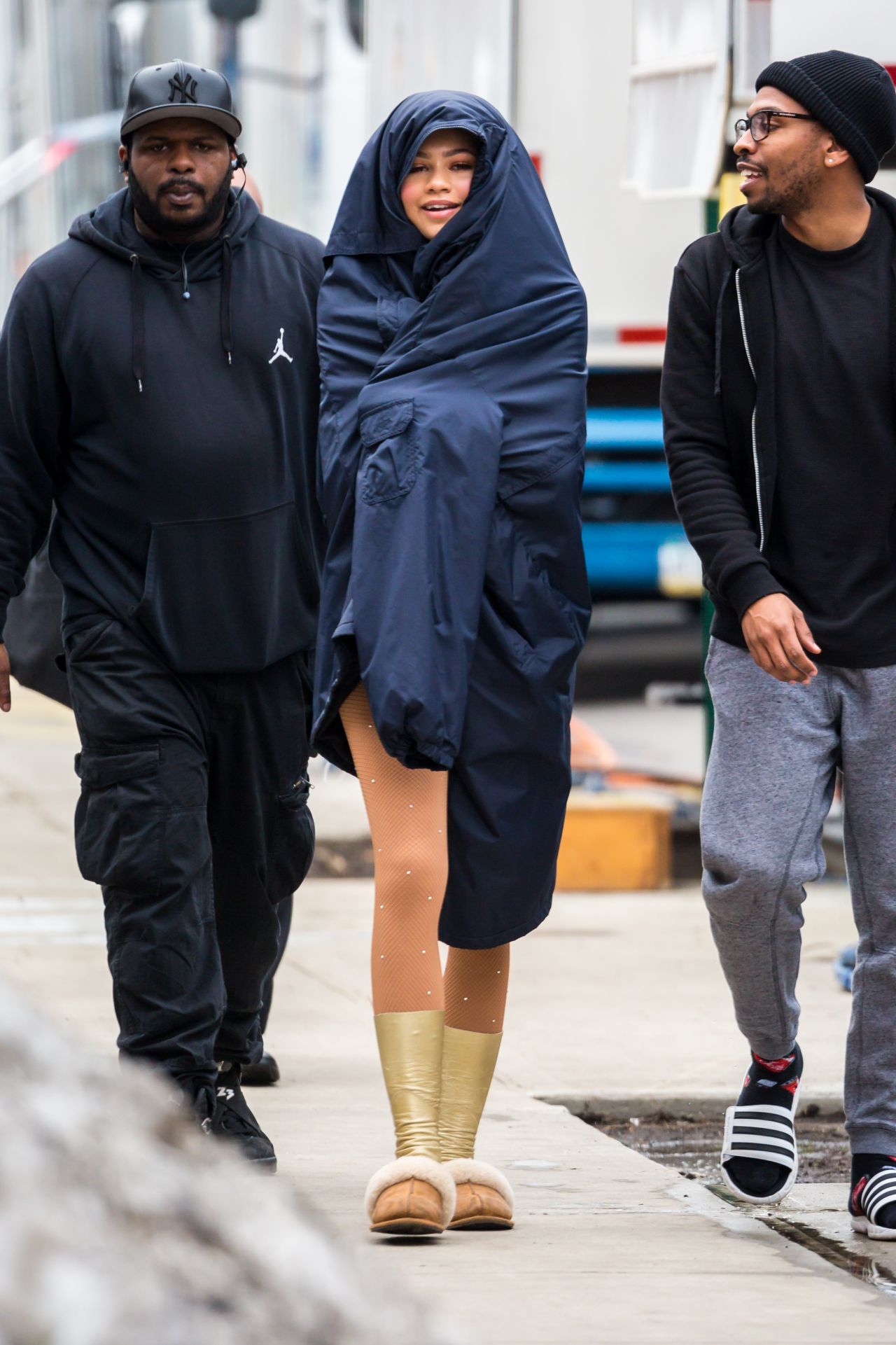 Zendaya & Zac Efron - On Location in NYC For Their Movie 'The Greatest