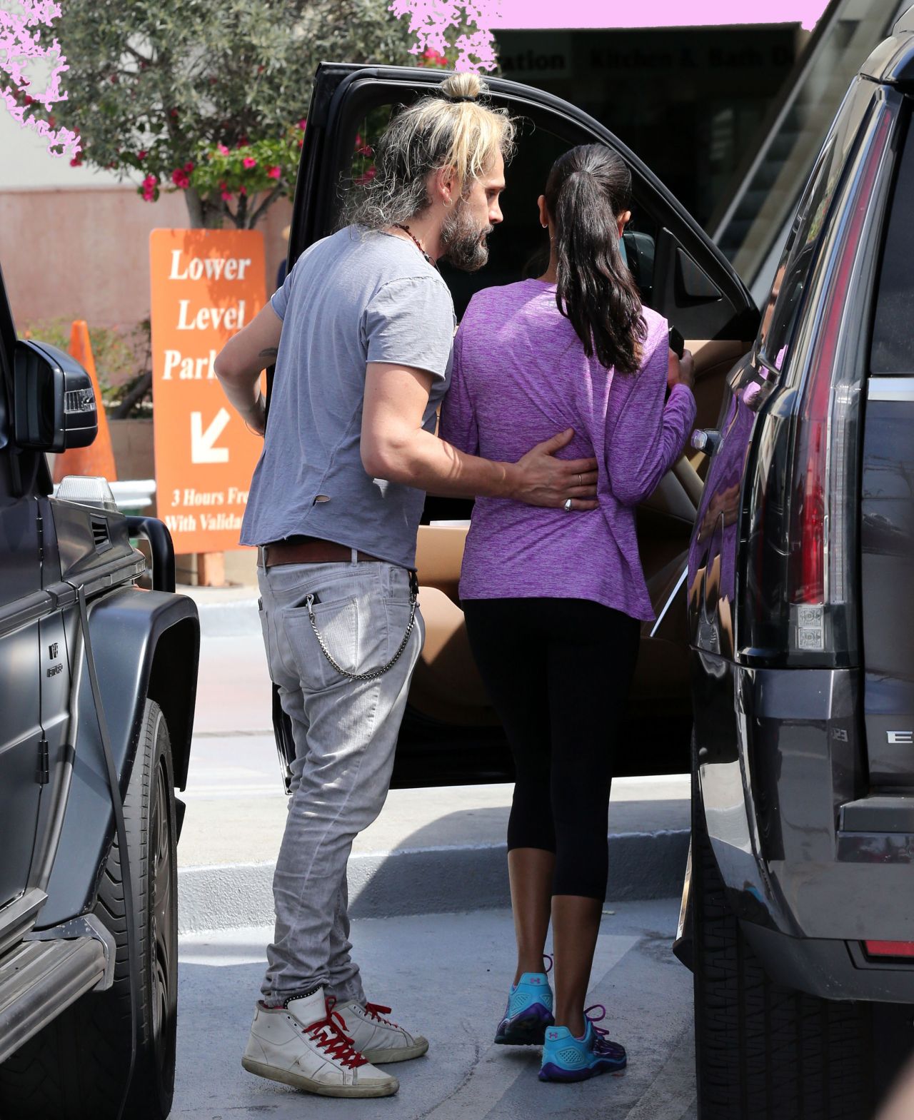 Zoe Saldana and Her Husband Marco Perego - Out in Los Angeles 3/14 ...